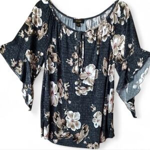Gray Floral Top By Expresso Flowy Short Sleeves Sz Large